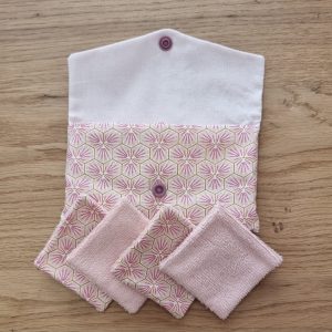 Pochette lingettes démaquillantes